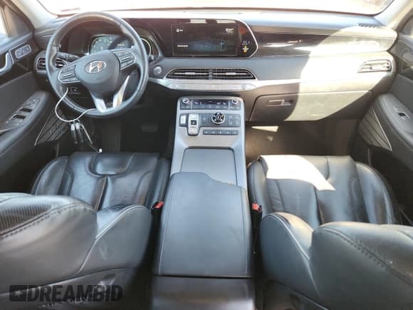 ✅ 2022 Hyundai Palisade Limited • VIN: KM8R5DHE8NU472801 • Lot: 82743525. Listed on Copart with 49,215 mi. Free auction sales archive from the USA and detailed vehicle history report at DreamBid. Image 8.