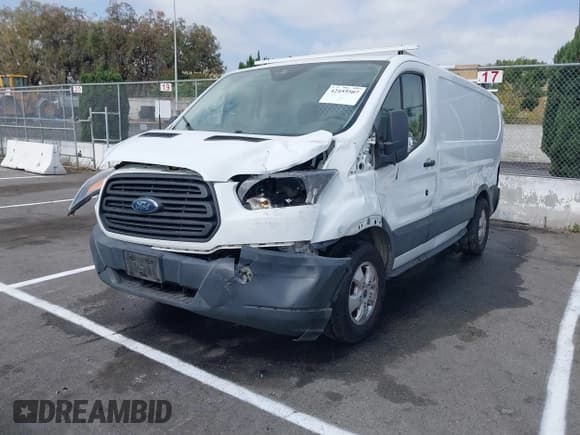 ✅ 2018 Ford Transit • VIN: 1FTYE1ZM7JKA33065 • Лот: 42455507. Опубликован ранее на IAAI с пробегом 185 871 миль. Бесплатный доступ к архиву аукционных продаж из США и подробный отчёт об истории автомобиля на DreamBid. Изображение 17.