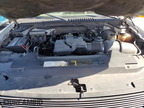 ✅ 2003 Ford Expedition Eddie Bauer • VIN: 1FMPU18L63LC28753 • Lot: 55623945. Listed on Copart with 156,887 mi. Free auction sales archive from the USA and detailed vehicle history report at DreamBid. Image 12.