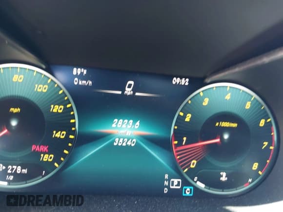 ✅ 2021 Mercedes-Benz C 300 • VIN: W1KWF8EB1MR612586 • Lot: 42677062. Wystawiony na IAAI z przebiegiem 35 240 mil. Bezpłatny archiwum sprzedaży aukcyjnych z USA i szczegółowy raport historii pojazdu na DreamBid. Zdjęcie 7.