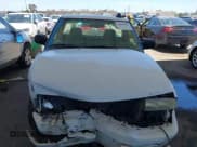 ✅ 2000 Chevrolet S-10 LS • VIN: 1GCCS14W5Y8198860 • Лот: 42696217. Опубликован ранее на IAAI с пробегом 150 213 миль. Бесплатный доступ к архиву аукционных продаж из США и подробный отчёт об истории автомобиля на DreamBid. Изображение 12.