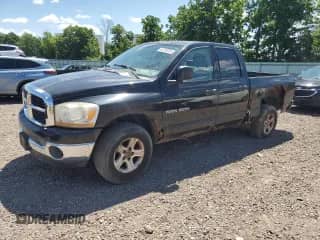 2006 Dodge 1500 SLT z VIN 1D7HU18N26S608005, wystawiony jako Copart lot #65792025 z przebiegiem 122 769 mil mil oraz Czysty tytuł • Clean title. Historia ofert i sprzedaży dostępna na DreamBid. Obrazek 1.