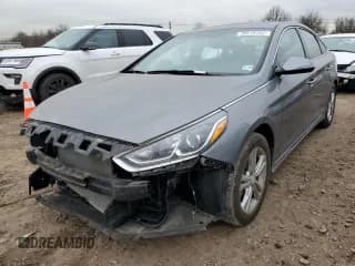 ✅ 2018 Hyundai Sonata Limited • VIN: 5NPE34AF7JH718432 • Лот: 70519762. Опубликован ранее на Copart с пробегом 71 986 миль. Бесплатный доступ к архиву аукционных продаж из США и подробный отчёт об истории автомобиля на DreamBid. Изображение 1.