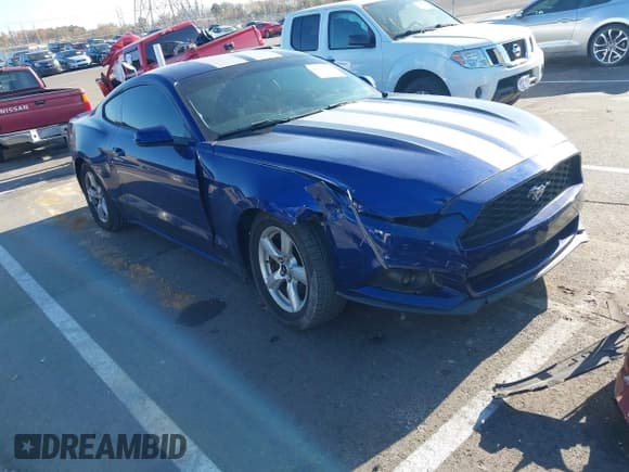 ✅ 2015 Ford Mustang EcoBoost • VIN: 1FA6P8THXF5402518 • Lot: 43643203. Wystawiony na IAAI z przebiegiem 178 114 mil. Bezpłatny archiwum sprzedaży aukcyjnych z USA i szczegółowy raport historii pojazdu na DreamBid. Zdjęcie 1.
