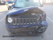 ✅ 2018 Jeep Renegade Latitude • VIN: ZACCJABB6JPH33213 • Lot: 43438491. Listed on IAAI with 56,426 mi. Free auction sales archive from the USA and detailed vehicle history report at DreamBid. Image 6.