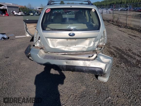 ✅ 2006 Subaru Forester X • VIN: JF1SG63656G715451 • Lot: 43453727. Wystawiony na IAAI z przebiegiem 194 308 mil. Bezpłatny archiwum sprzedaży aukcyjnych z USA i szczegółowy raport historii pojazdu na DreamBid. Zdjęcie 6.