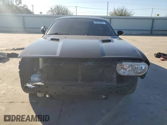 ✅ 2014 Dodge Challenger R/T 100th Anniversary Appearance • VIN: 2C3CDYBT4EH176600 • Lot: 73019654. Wystawiony na Copart z przebiegiem 85 114 mil. Bezpłatny archiwum sprzedaży aukcyjnych z USA i szczegółowy raport historii pojazdu na DreamBid. Zdjęcie 5.