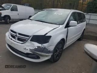 ✅ 2017 Dodge Grand Caravan GT • VIN: 2C4RDGEG3HR693108 • Lot: 90062145. Wystawiony na Copart z przebiegiem 183 215 mil. Bezpłatny archiwum sprzedaży aukcyjnych z USA i szczegółowy raport historii pojazdu na DreamBid. Zdjęcie 1.