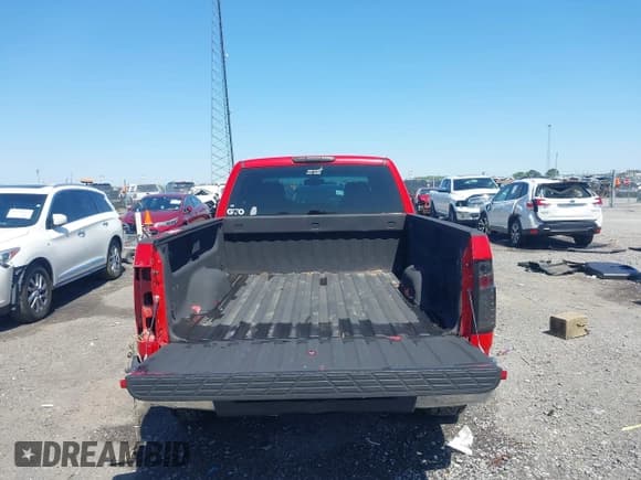 ✅ 2007 Chevrolet Silverado 1500 Work Truck • VIN: 1GCEC19X47Z609956 • Lot: 41974195. Listed on IAAI with 183,772 mi. Free auction sales archive from the USA and detailed vehicle history report at DreamBid. Image 17.
