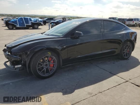 ✅ 2023 Tesla Model 3 • VIN: 5YJ3E1EA0PF619151 • Лот: 72645774. Опубликован ранее на Copart с пробегом 17 725 миль. Бесплатный доступ к архиву аукционных продаж из США и подробный отчёт об истории автомобиля на DreamBid. Изображение 1.