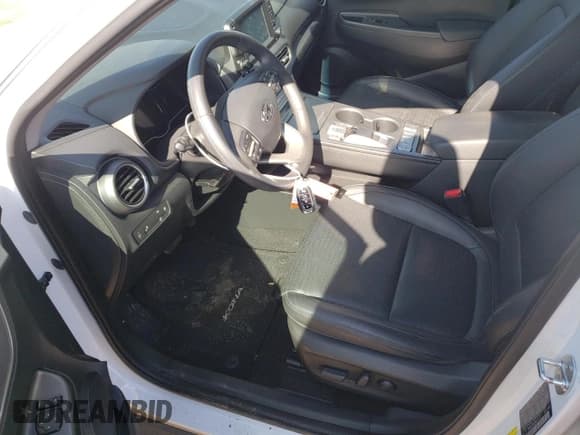 ✅ 2021 Hyundai Kona Limited • VIN: KM8K33AG0MU133137 • Лот: 42170834. Опубликован ранее на Copart с пробегом 37 131 миль. Бесплатный доступ к архиву аукционных продаж из США и подробный отчёт об истории автомобиля на DreamBid. Изображение 7.