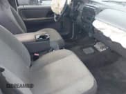 ✅ 2002 Ford Ranger XL • VIN: 1FTYR10U12PB64854 • Лот: 42926038. Опубликован ранее на IAAI с пробегом 111 525 миль. Бесплатный доступ к архиву аукционных продаж из США и подробный отчёт об истории автомобиля на DreamBid. Изображение 5.