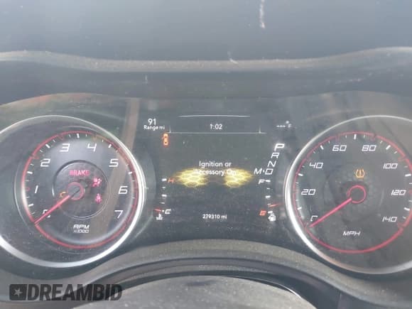 ✅ 2017 Dodge Charger SE • VIN: 2C3CDXBG6HH541084 • Lot: 43588829. Wystawiony na IAAI z przebiegiem 279 310 mil. Bezpłatny archiwum sprzedaży aukcyjnych z USA i szczegółowy raport historii pojazdu na DreamBid. Zdjęcie 7.