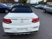 ✅ 2018 Mercedes-Benz C 300 • VIN: WDDWK4JB7JF621901 • Lot: 43612727. Wystawiony na IAAI z przebiegiem 90 324 mil. Bezpłatny archiwum sprzedaży aukcyjnych z USA i szczegółowy raport historii pojazdu na DreamBid. Zdjęcie 12.