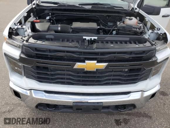 2024 Chevrolet Silverado 3500HD Work Truck с VIN 1GC4YSE78RF330944, выставлен на аукционе Copart как лот 58736225 с пробегом 6 019 миль миль и Списание • Salvage title. История ставок и продаж доступна на DreamBid. Изображение 11.
