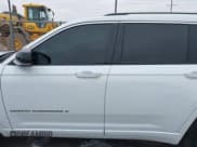 ✅ 2022 Jeep Grand Cherokee Overland • VIN: 1C4RJJDG9N8517470 • Lot: 41618934. Listed on IAAI with 64,580 mi. Free auction sales archive from the USA and detailed vehicle history report at DreamBid. Image 14.