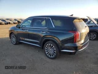 ✅ 2023 Hyundai Palisade Calligraphy • VIN: KM8R7DGE6PU496688 • Лот: 83493424. Опубликован ранее на Copart с пробегом 21 953 миль. Бесплатный доступ к архиву аукционных продаж из США и подробный отчёт об истории автомобиля на DreamBid. Изображение 2.