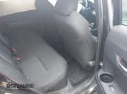 ✅ 2018 Toyota C-HR XLE • VIN: NMTKHMBX3JR034465 • Lot: 43533003. Wystawiony na IAAI z przebiegiem 113 112 mil. Bezpłatny archiwum sprzedaży aukcyjnych z USA i szczegółowy raport historii pojazdu na DreamBid. Zdjęcie 8.