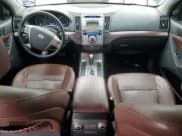 ✅ 2011 Hyundai Veracruz Limited • VIN: KM8NU4CC9BU176799 • Lot: 46308045. Wystawiony na Copart z przebiegiem 116 775 mil. Bezpłatny archiwum sprzedaży aukcyjnych z USA i szczegółowy raport historii pojazdu na DreamBid. Zdjęcie 8.