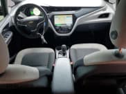 ✅ 2017 Chevrolet Bolt EV LT • VIN: 1G1FW6S0XH4136478 • Lot: 62984154. Wystawiony na Copart z przebiegiem 119 297 mil. Bezpłatny archiwum sprzedaży aukcyjnych z USA i szczegółowy raport historii pojazdu na DreamBid. Zdjęcie 8.