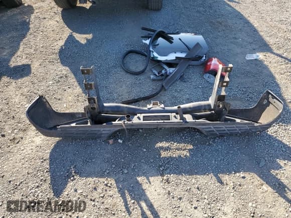 ✅ 2007 Chevrolet Silverado 1500 1LT • VIN: 3GCEK13M97G557029 • Лот: 73782784. Опубликован ранее на Copart с пробегом 140 827 миль. Бесплатный доступ к архиву аукционных продаж из США и подробный отчёт об истории автомобиля на DreamBid. Изображение 14.