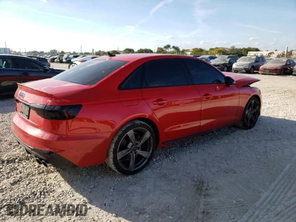 ✅ 2022 Audi S4 • VIN: WAUA4AF43NA011078 • Lot: 42591473. Listed on Copart with 23,122 mi. Free auction sales archive from the USA and detailed vehicle history report at DreamBid. Image 3.