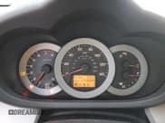 ✅ 2006 Toyota RAV4 Limited • VIN: JTMBD31V365004256 • Lot: 91119695. Listed on Copart with 171,020 mi. Free auction sales archive from the USA and detailed vehicle history report at DreamBid. Image 9.