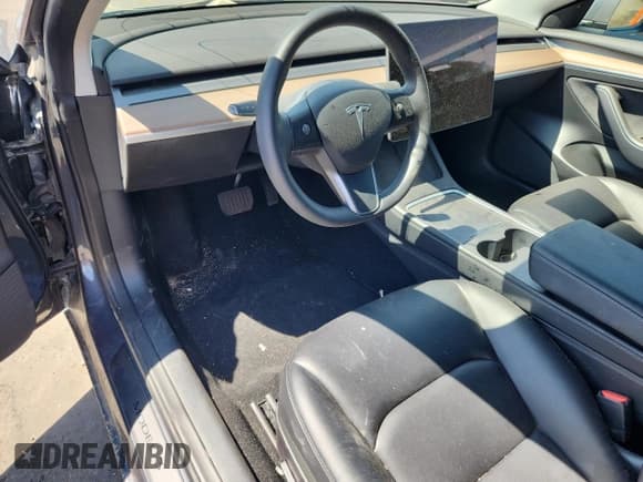 ✅ 2022 Tesla Model 3 Long Range • VIN: 5YJ3E1EB9NF243569 • Lot: 70670055. Wystawiony na Copart z przebiegiem Nie podano. Bezpłatny archiwum sprzedaży aukcyjnych z USA i szczegółowy raport historii pojazdu na DreamBid. Zdjęcie 8.