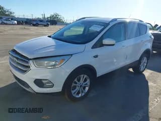 ✅ 2017 Ford Escape SE • VIN: 1FMCU0G94HUC53585 • Лот: 43465934. Опубликован ранее на IAAI с пробегом 144 694 миль. Бесплатный доступ к архиву аукционных продаж из США и подробный отчёт об истории автомобиля на DreamBid. Изображение 2.