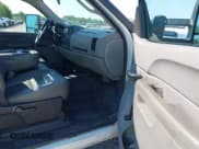 ✅ 2012 Chevrolet Silverado 2500HD Work Truck • VIN: 1GC0CVCG0CF113154 • Лот: 43198602. Опубликован ранее на IAAI с пробегом 125 900 миль. Бесплатный доступ к архиву аукционных продаж из США и подробный отчёт об истории автомобиля на DreamBid. Изображение 5.