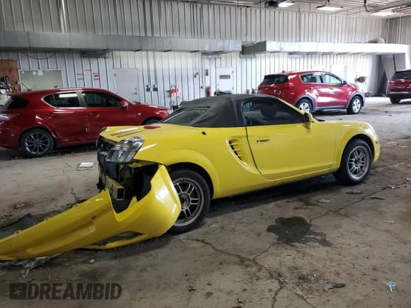 ✅ 2003 Toyota MR2 • VIN: JTDFR320730055287 • Лот: 63517195. Опубликован ранее на Copart с пробегом 355 059 миль. Бесплатный доступ к архиву аукционных продаж из США и подробный отчёт об истории автомобиля на DreamBid. Изображение 3.