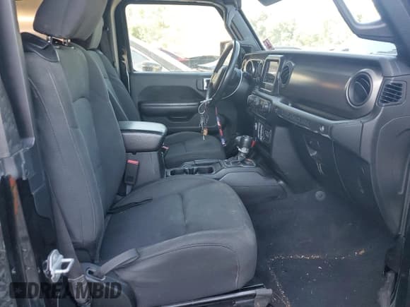 ✅ 2018 Jeep Wrangler Sport • VIN: 1C4GJXAG1JW153310 • Lot: 70487845. Listed on Copart with 70,247 mi. Free auction sales archive from the USA and detailed vehicle history report at DreamBid. Image 10.