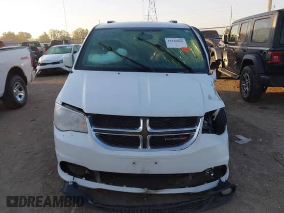 2018 Dodge Grand Caravan SXT z VIN 2C4RDGCG0JR240699, wystawiony jako IAAI lot #43320808 z przebiegiem 119 937 mil mil oraz . Historia ofert i sprzedaży dostępna na DreamBid. Obrazek 13.