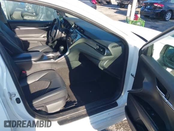 2019 Toyota Camry LE with VIN 4T1B11HKXKU794532, listed as a IAAI auction lot 43224157 with 80,828 mi miles and . Bid and sale history available at DreamBid. Image 5.