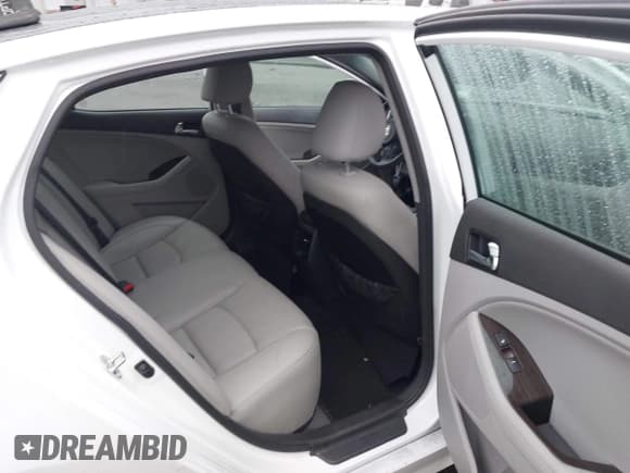 ✅ 2015 Kia Optima EX • VIN: 5XXGN4A76FG364255 • Lot: 43565644. Wystawiony na IAAI z przebiegiem 94 175 mil. Bezpłatny archiwum sprzedaży aukcyjnych z USA i szczegółowy raport historii pojazdu na DreamBid. Zdjęcie 8.