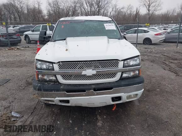 2004 Chevrolet Silverado 1500 Z71 with VIN 2GCEK13T741427729, listed as a IAAI auction lot 41238310 with 151,978 mi miles and . Bid and sale history available at DreamBid. Image 12.