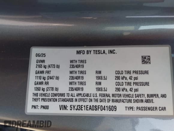 ✅ 2025 Tesla Model 3 Long Range • VIN: 5YJ3E1EA0SF041609 • Lot: 43185770. Wystawiony na IAAI z przebiegiem 1 778 mil. Bezpłatny archiwum sprzedaży aukcyjnych z USA i szczegółowy raport historii pojazdu na DreamBid. Zdjęcie 9.