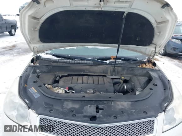 ✅ 2011 Chevrolet Traverse LTZ • VIN: 1GNKVLED8BJ214441 • Lot: 43875587. Wystawiony na IAAI z przebiegiem 197 367 mil. Bezpłatny archiwum sprzedaży aukcyjnych z USA i szczegółowy raport historii pojazdu na DreamBid. Zdjęcie 10.