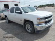 ✅ 2018 Chevrolet Silverado 1500 LT • VIN: 3GCPCREHXJG339211 • Лот: 42553890. Опубликован ранее на IAAI с пробегом 124 513 миль. Бесплатный доступ к архиву аукционных продаж из США и подробный отчёт об истории автомобиля на DreamBid. Изображение 1.