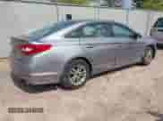 2015 Hyundai Sonata SE с VIN 5NPE24AF3FH157866, выставлен на аукционе IAAI как лот 43257891 с пробегом Не указан миль и . История ставок и продаж доступна на DreamBid. Изображение 4.