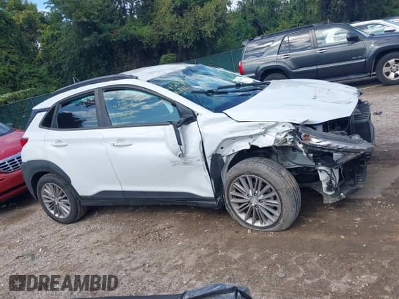 ✅ 2020 Hyundai Kona SEL • VIN: KM8K22AA0LU399099 • Lot: 43207138. Listed on IAAI with 50,434 mi. Free auction sales archive from the USA and detailed vehicle history report at DreamBid. Image 13.