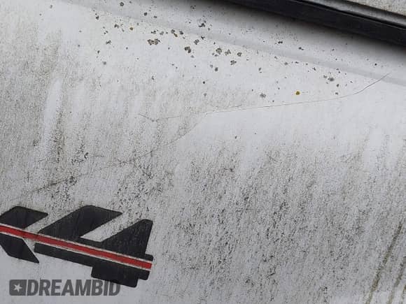 1994 Chevrolet Silverado 1500 z VIN 1GCEK14Z9RZ113856, wystawiony jako IAAI lot #43573290 z przebiegiem 247 761 mil mil oraz . Historia ofert i sprzedaży dostępna na DreamBid. Obrazek 13.