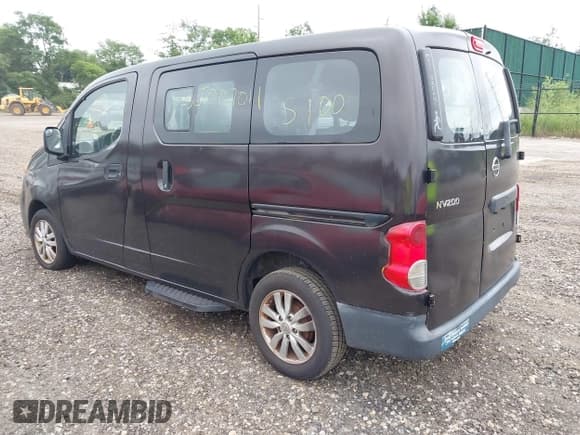 ✅ 2015 Nissan NV200 • VIN: 3N8CM0JT9FK709414 • Лот: 42735835. Опубликован ранее на IAAI с пробегом Не указан. Бесплатный доступ к архиву аукционных продаж из США и подробный отчёт об истории автомобиля на DreamBid. Изображение 3.