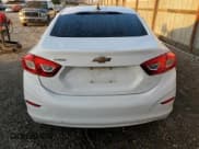 ✅ 2017 Chevrolet Cruze LS • VIN: 1G1BC5SM5H7179502 • Lot: 91923565. Listed on Copart with 132,768 mi. Free auction sales archive from the USA and detailed vehicle history report at DreamBid. Image 6.