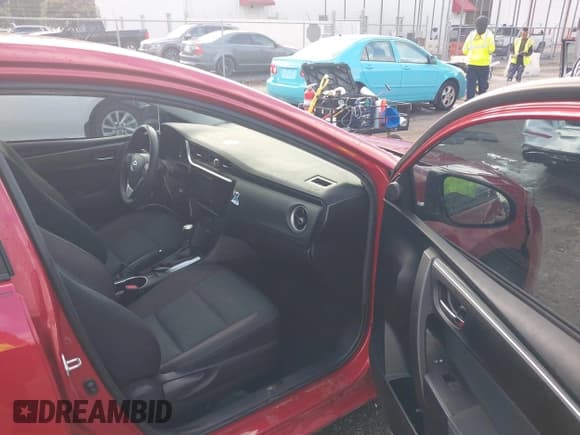 ✅ 2019 Toyota Corolla LE • VIN: 2T1BURHE5KC167559 • Лот: 43456852. Опубликован ранее на IAAI с пробегом 177 577 миль. Бесплатный доступ к архиву аукционных продаж из США и подробный отчёт об истории автомобиля на DreamBid. Изображение 5.