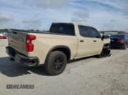 ✅ 2022 Chevrolet Silverado 1500 ZR2 • VIN: 3GCUDHEL0NG517180 • Лот: 58510145. Опубликован ранее на Copart с пробегом 23 101 миль. Бесплатный доступ к архиву аукционных продаж из США и подробный отчёт об истории автомобиля на DreamBid. Изображение 3.