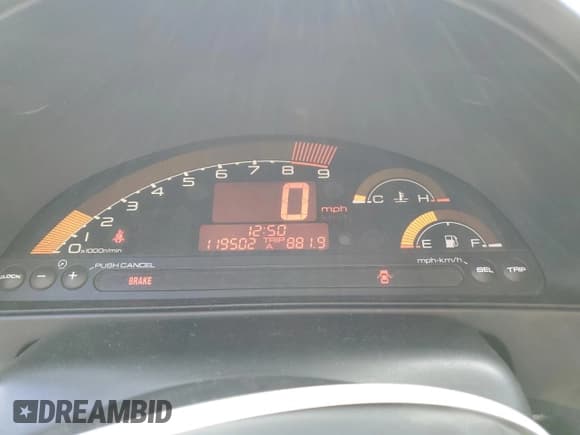 ✅ 2005 Honda S2000 • VIN: JHMAP214X5S007674 • Lot: 75652694. Wystawiony na Copart z przebiegiem 119 502 mil. Bezpłatny archiwum sprzedaży aukcyjnych z USA i szczegółowy raport historii pojazdu na DreamBid. Zdjęcie 9.