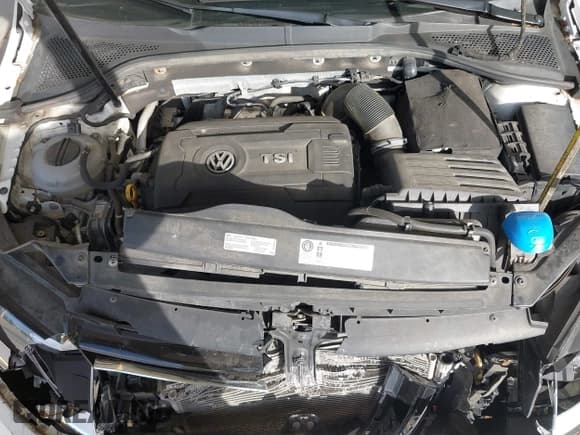 ✅ 2016 Volkswagen Golf TSI S • VIN: 3VWC17AU2GM515753 • Lot: 43357098. Wystawiony na IAAI z przebiegiem 129 787 mil. Bezpłatny archiwum sprzedaży aukcyjnych z USA i szczegółowy raport historii pojazdu na DreamBid. Zdjęcie 10.