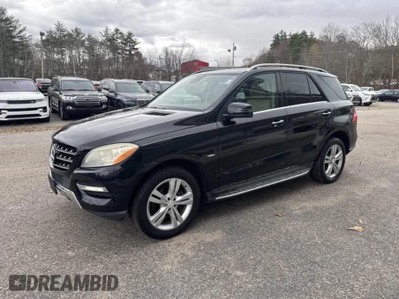 ✅ 2012 Mercedes-Benz M 350 • VIN: 4JGDA5HB8CA058305 • Lot: 43711622. Wystawiony na IAAI z przebiegiem 114 369 mil. Bezpłatny archiwum sprzedaży aukcyjnych z USA i szczegółowy raport historii pojazdu na DreamBid. Zdjęcie 2.