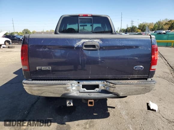 ✅ 2000 Ford F-150 XL • VIN: 1FTRX18L9YKA39810 • Lot: 85877565. Listed on Copart with 191,424 mi. Free auction sales archive from the USA and detailed vehicle history report at DreamBid. Image 6.